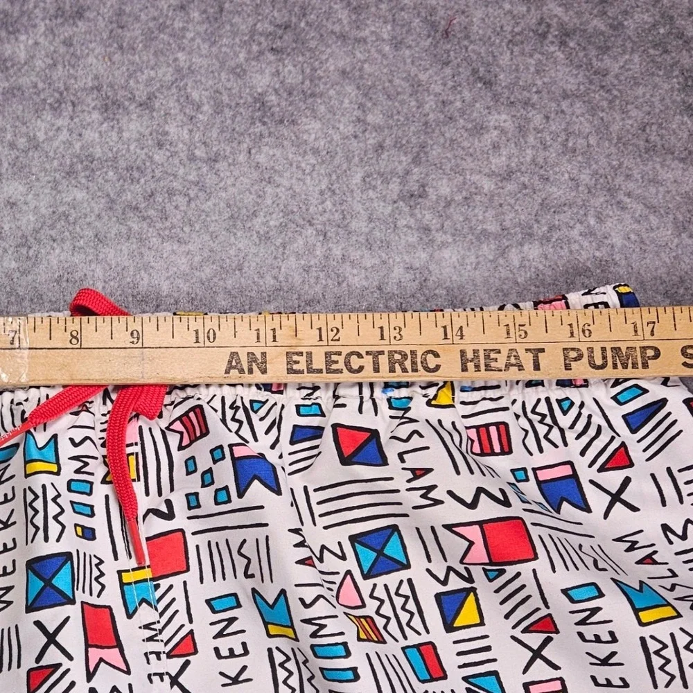 Chubbies Mens Retro Print Swim Trunks Beach Vacation Funky Party Pool Sz L READ